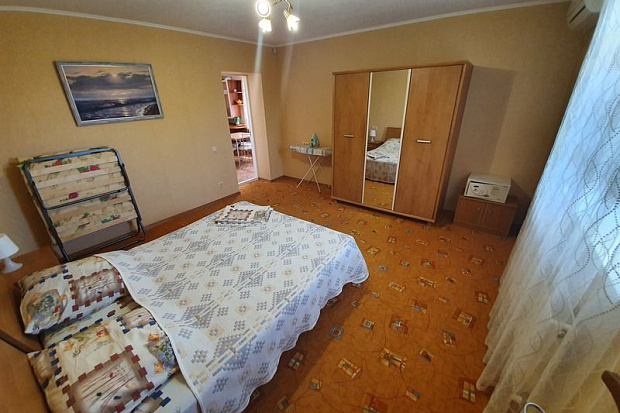 Фото 5. Двухкомнатный дом с хорошим ремонтом на ул. Пушкина