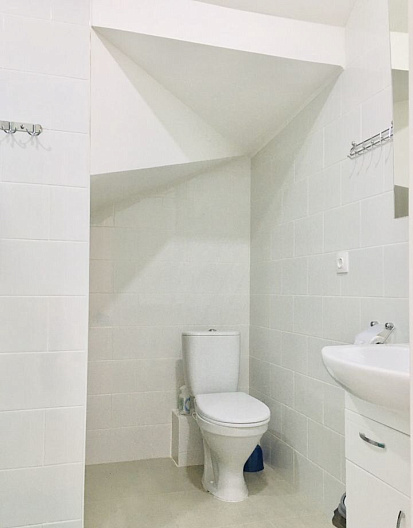 Фото 13. Трёхкомнатный дом со своим двориком в пгт. Заозерное