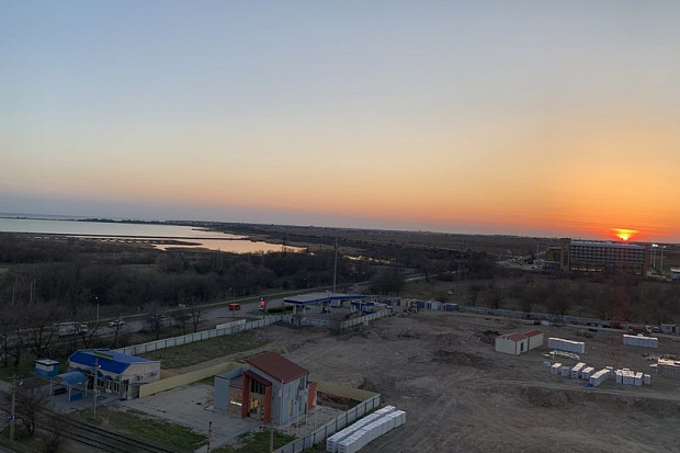 Фото 15. Уютная однокомнатная квартира с шикарным видом на озеро Мойнаки