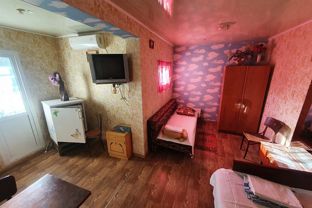 Фото 3. Комфортабельный номер в курортной зоне