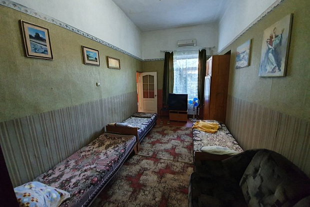 Фото 8. Вместительный двухкомнатный домик со своим двориком 