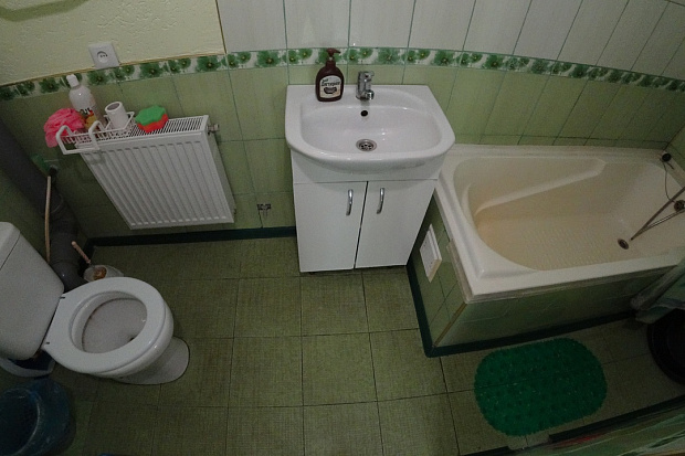Фото 5. Недорогой и вместительный двухкомнатный номер на ул. Санаторской