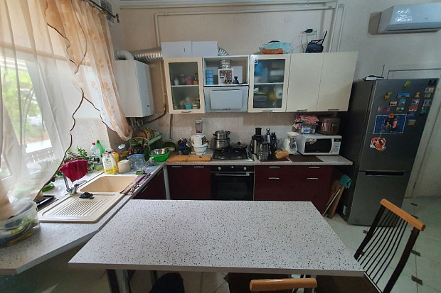 Фото 2. Двухкомнатный дом в старом городе