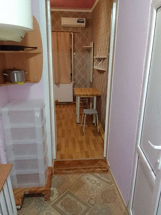 Фото 5. Маленькая однокомнатная квартира в курортном центре Евпатории
