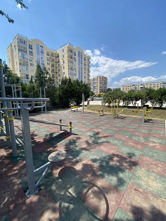 Фото 23. Отличная трёхкомнатная квартира на закрытой охраняемой территории