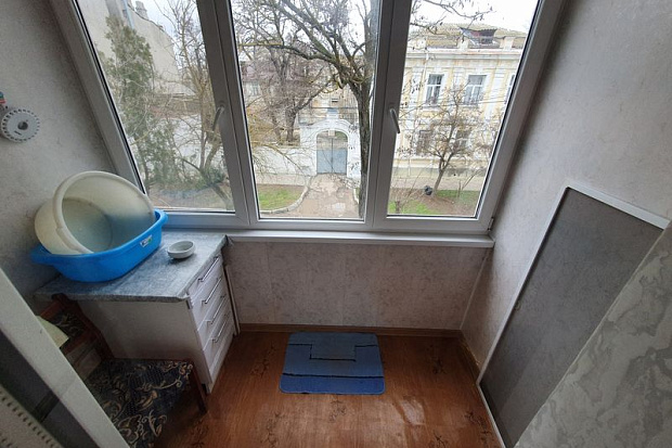 Фото 2. Двухкомнатная квартира на самой красивой улице Евпатории