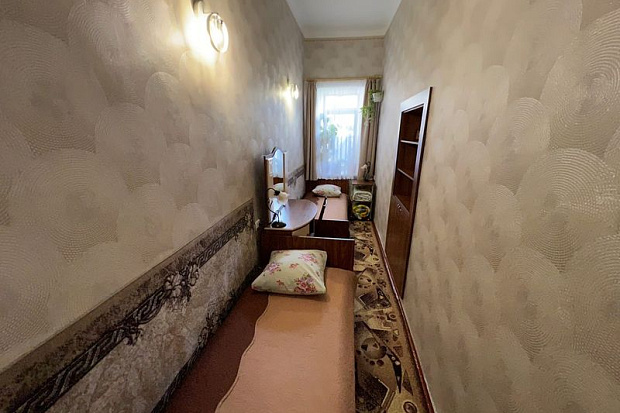 Фото 7. Двухкомнатный дом недалеко от парка Фрунзе и набережной Горького
